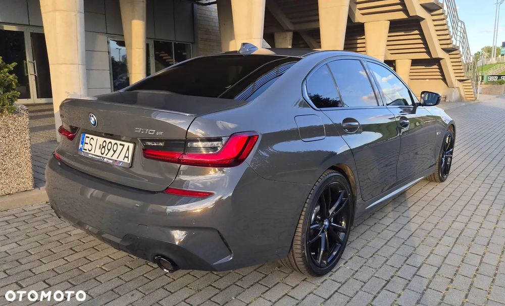 BMW Seria 3 330e PHEV xDrive M Sport sport - 11