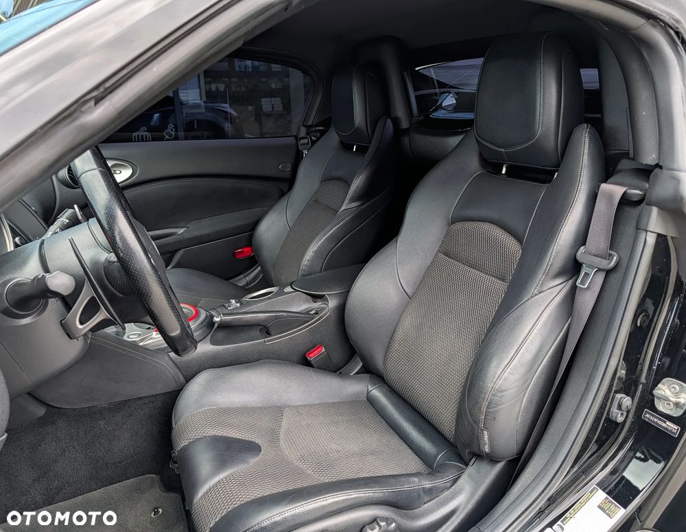Nissan 370 Z 3.7 V6 Platinum EU6 - 7