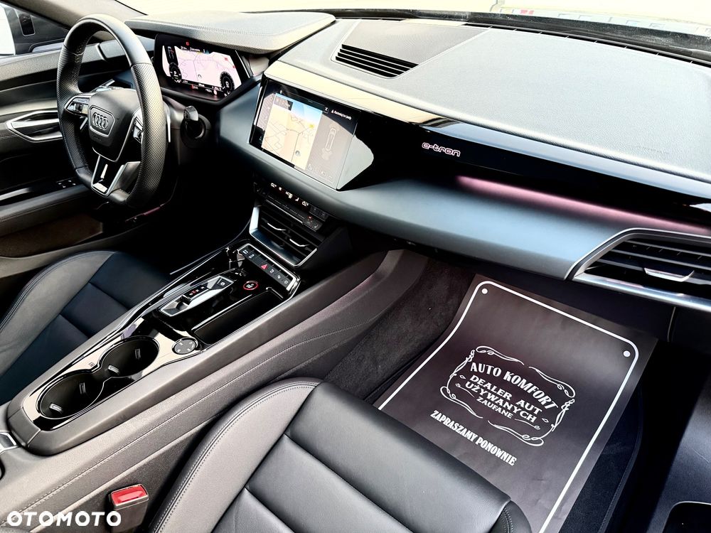 Audi e-tron GT 60 93kWh Quattro - 31