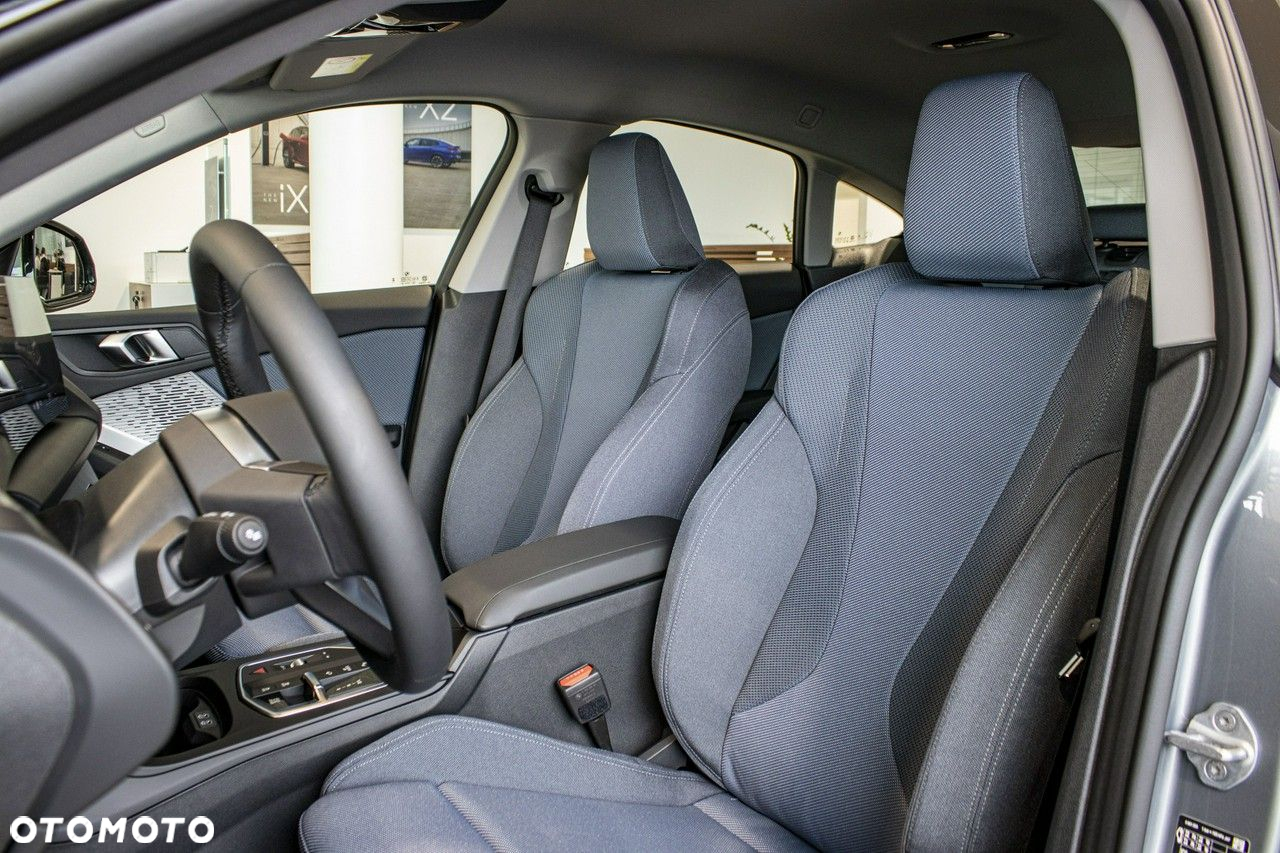 BMW Seria 2 - 8
