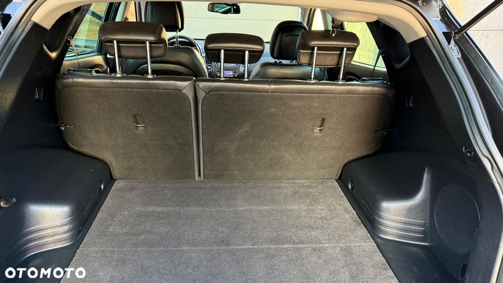 Hyundai ix35 1.6 2WD Fifa World Cup Edition - 19