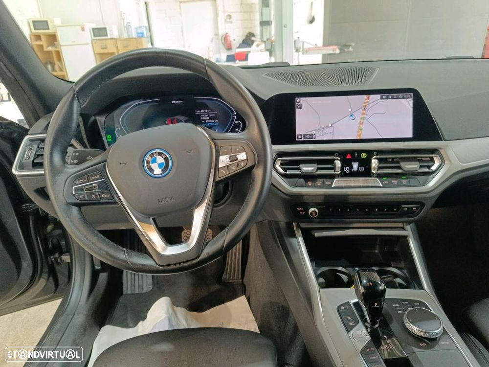 BMW 320 e Corporate Edition Auto - 7