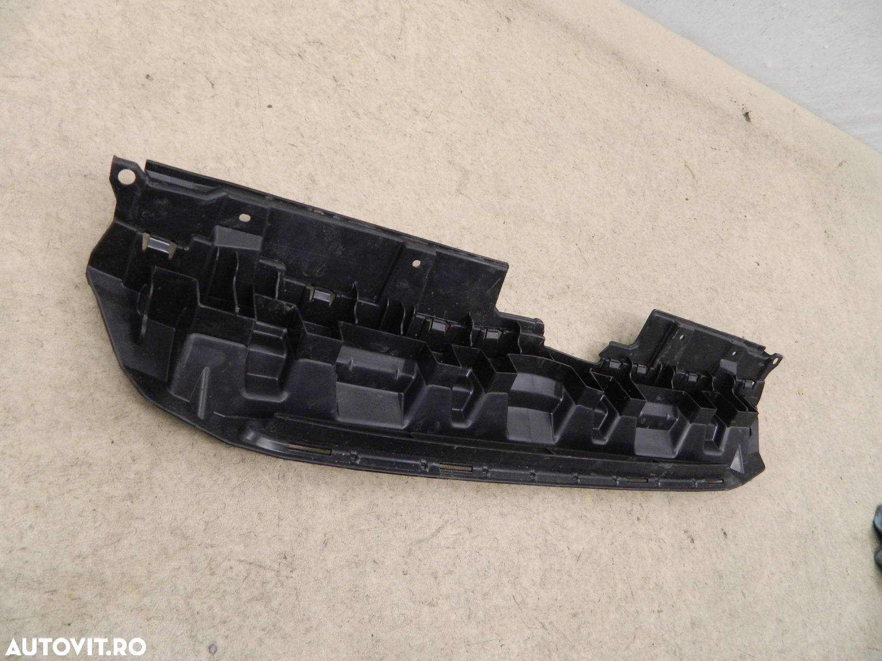 Suport central bara fata Mitsubishi Spacestar 2013, 2014, 2015, 2016, 6400D3700 - 4