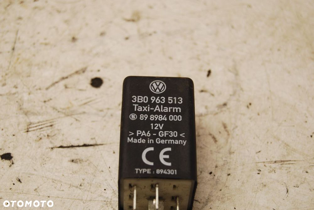 PRZEKAŹNIK ALARMU 3B0963513 VW TOURAN 2.0 TDI AUDI SEAT SKODA - 2