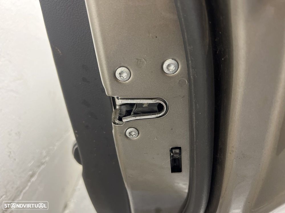Fecho da porta Dto Trás MERCEDES-BENZ B-CLASS (W246, W242) - 1