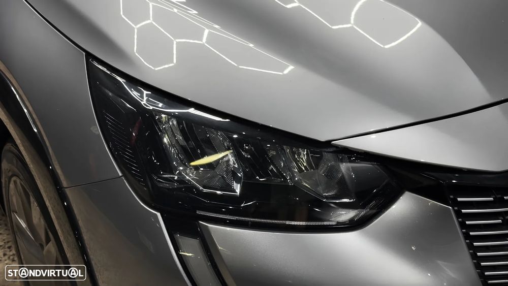 Peugeot e-208 Active Pack - 5