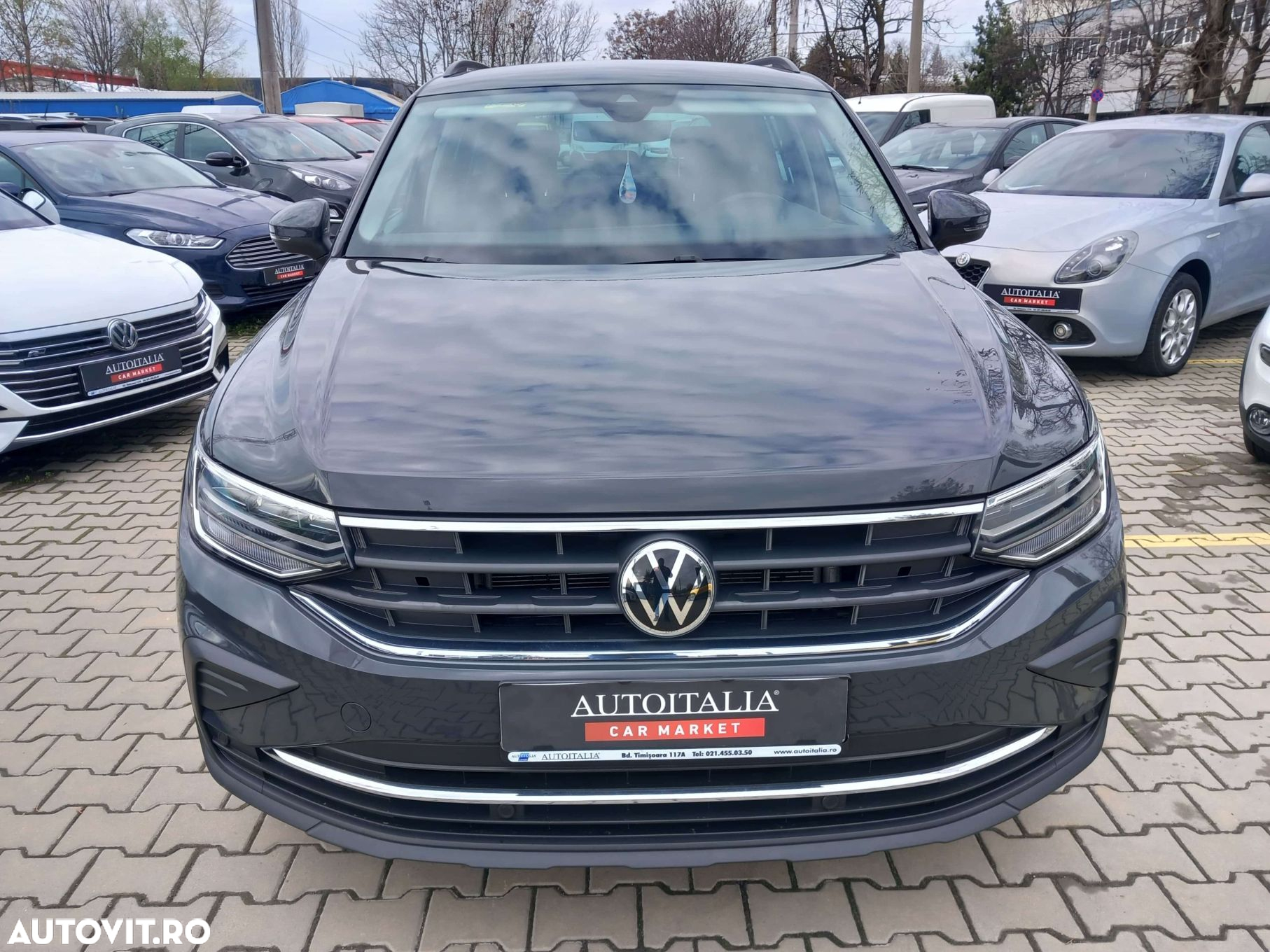 Volkswagen Tiguan 2.0 TDI 4Mot DSG Comfortline - 2