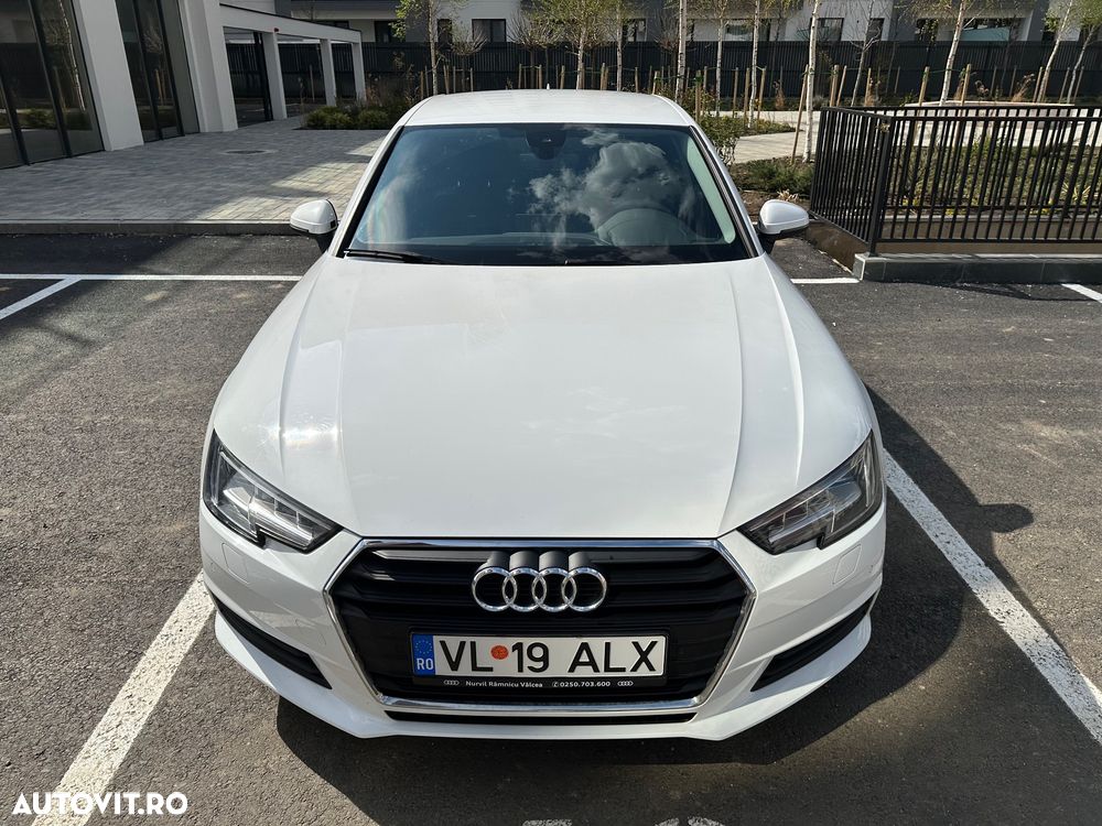Audi A4 2.0 TDI S tronic Design - 3