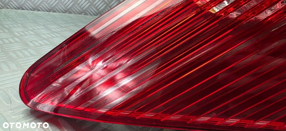 lampa lewy lewa tył tylna w błotnik PEUGEOT 407 KOMBI SW 2004-2008 EUROPA - 5