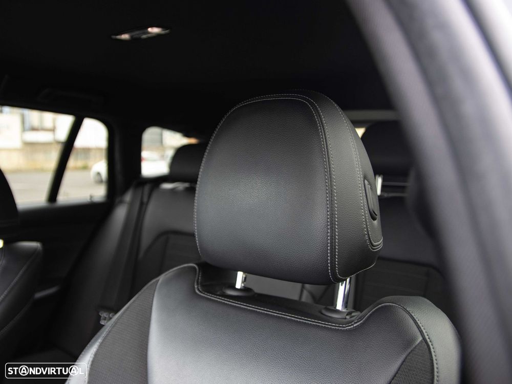 BMW 320 d Auto - 45