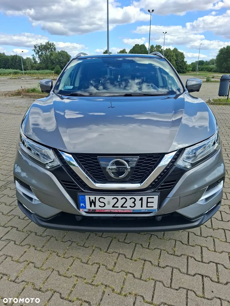 Nissan Qashqai 1.6 DIG-T N-Connecta - 2
