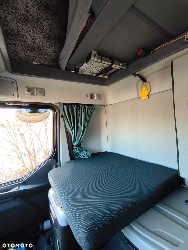 Volvo FL 210 - 13