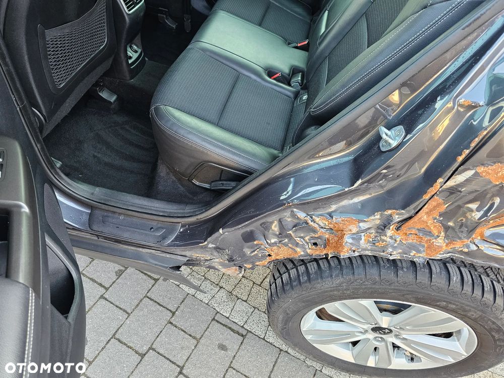 Kia Sportage 1.6 T-GDI L Business Line 4WD - 18