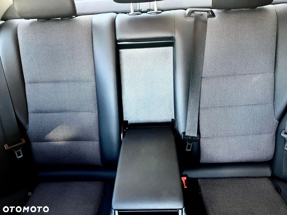 Mercedes-Benz Klasa C - 21