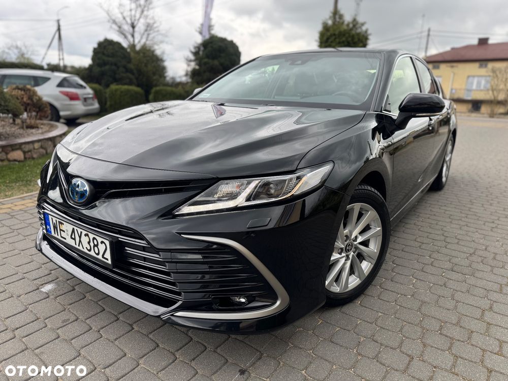Toyota Camry 2.5 Hybrid Comfort CVT - 1