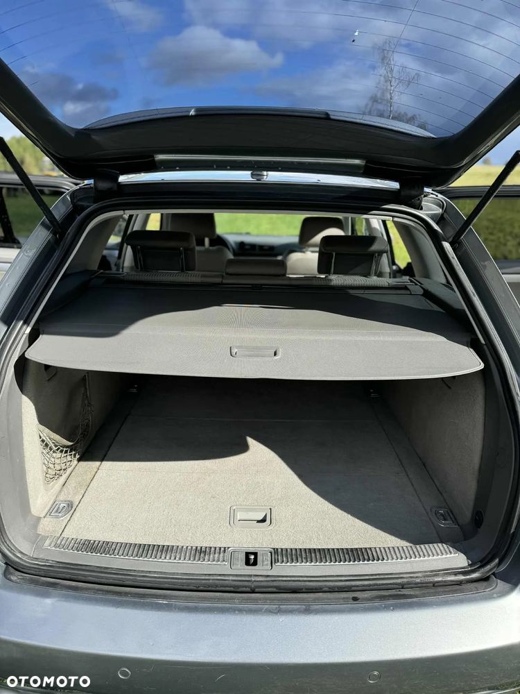 Audi A4 Avant - 4