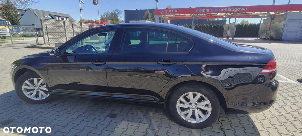 Volkswagen Passat 2.0 TDI SCR Highline DSG - 1