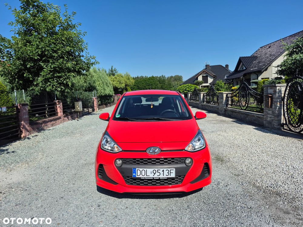 Hyundai i10 1.2 Fifa World Cup Edition - 2