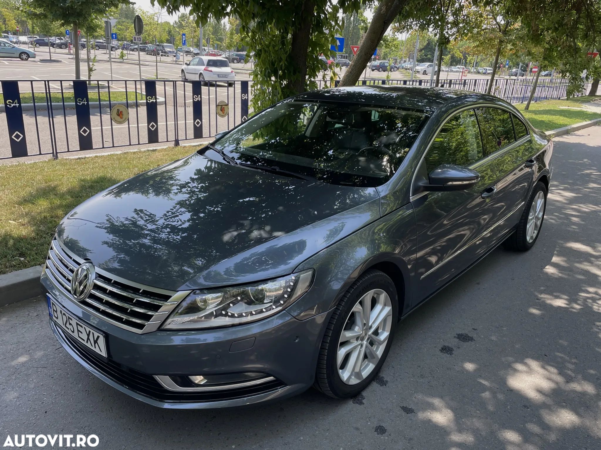 Volkswagen Passat CC 2.0 TDI BMT - 1