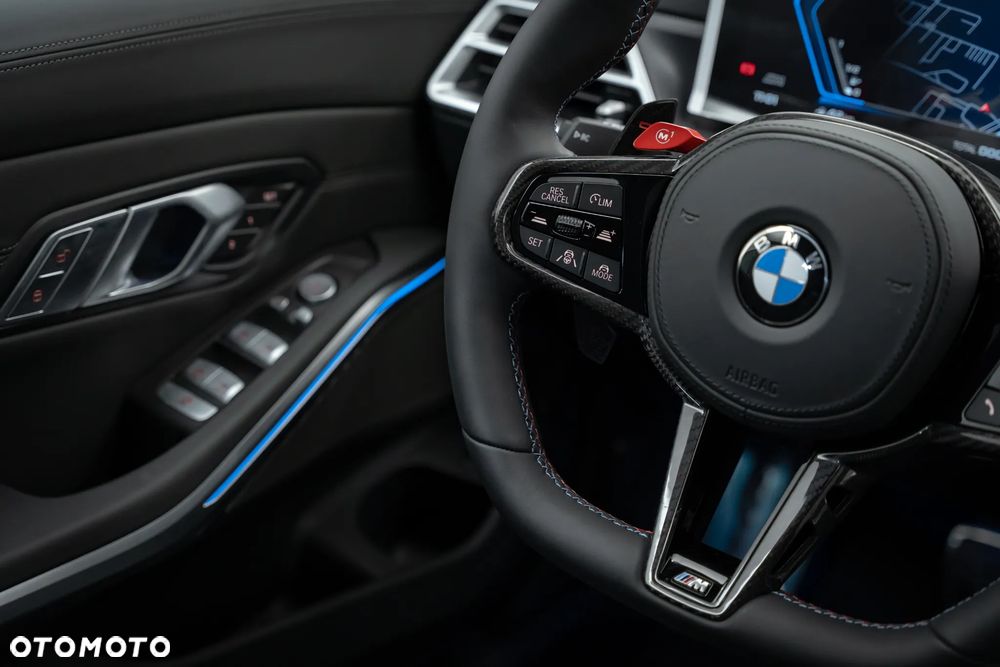 BMW M3 Competition xDrive sport - 35