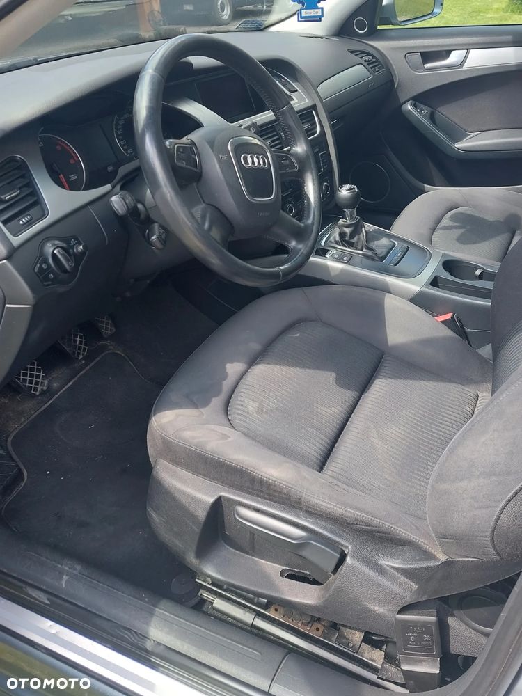 Audi A4 Avant - 6