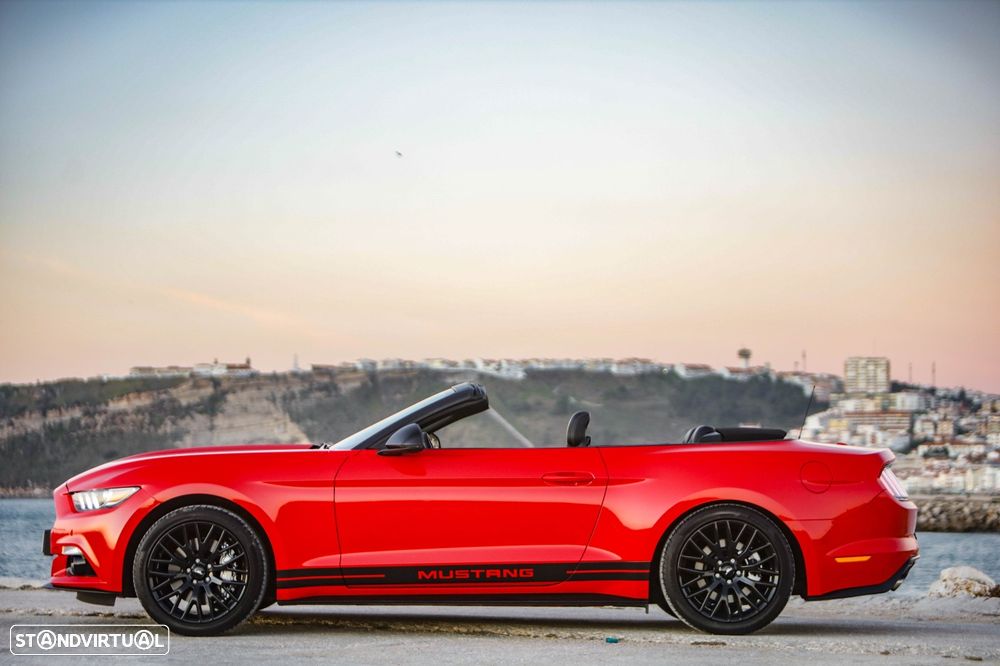 Ford Mustang 2.3i EcoBoost - 20