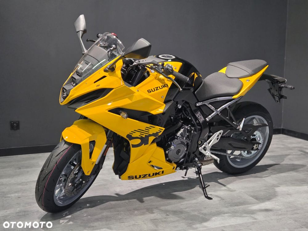 Suzuki GSX - 1