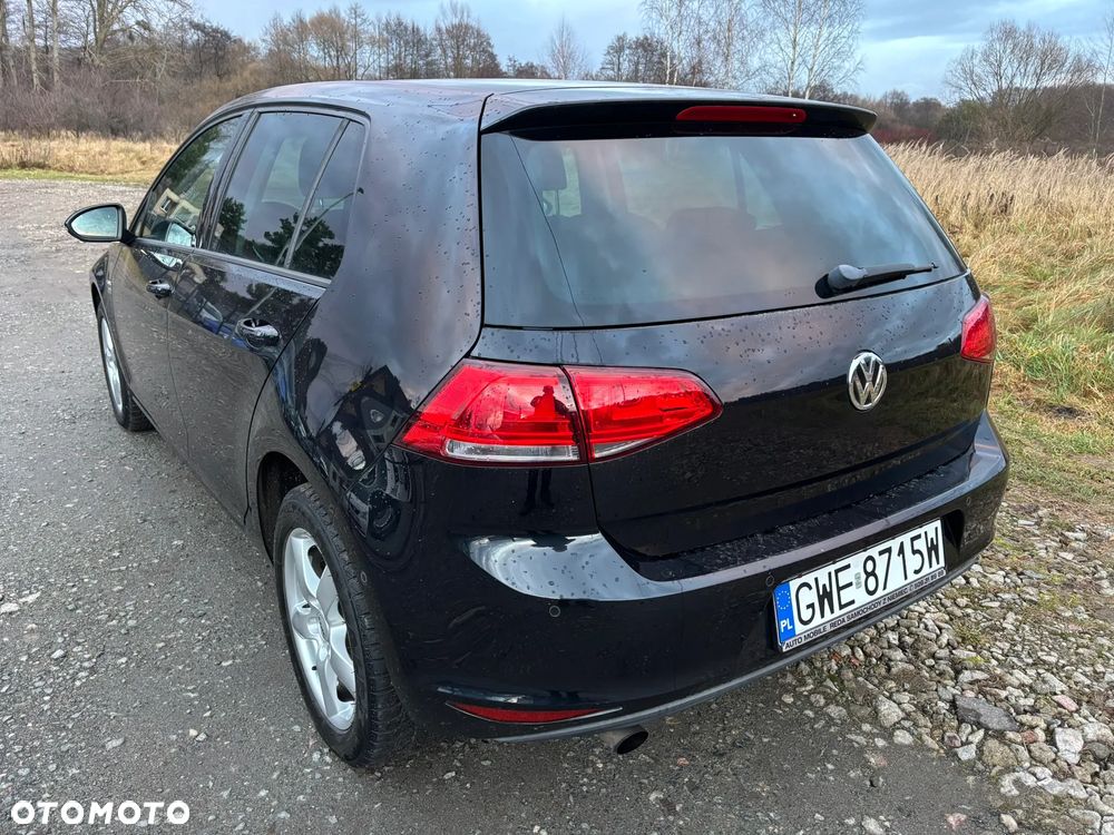 Volkswagen Golf 1.2 TSI BlueMotion Technology Cup - 37