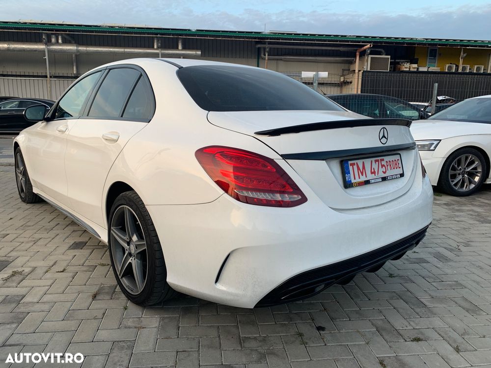Mercedes-Benz C 220 (BlueTEC) d 7G-TRONIC AMG Line - 2