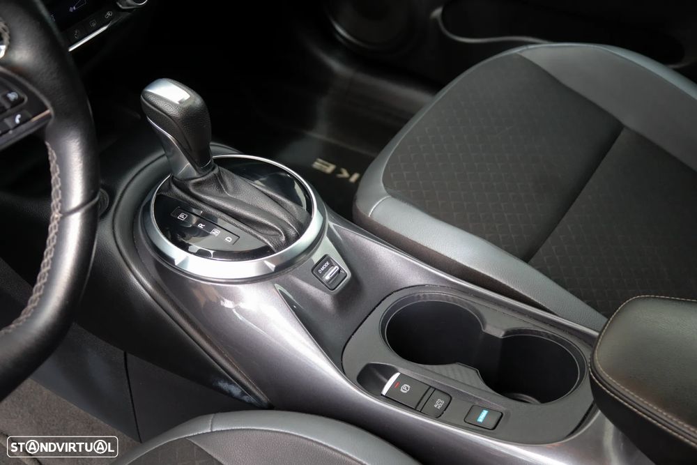 Nissan Juke 1.6 Hybrid N-Connecta - 19