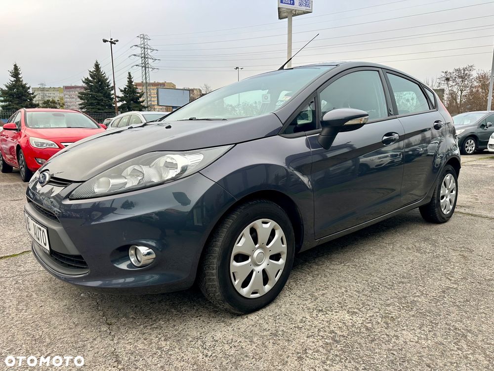 Ford Fiesta 1.25 Champions Edition - 10