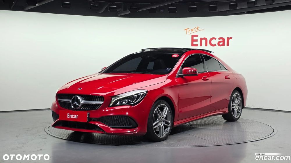 Mercedes-Benz CLA - 2