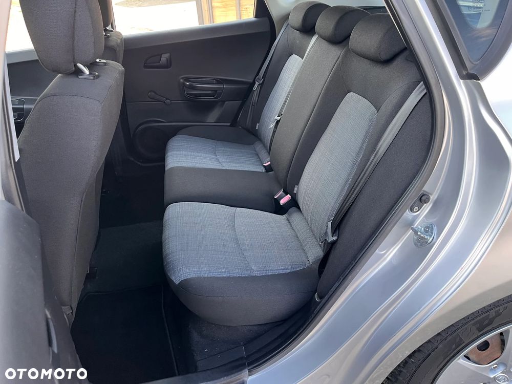 Kia Ceed 1.4 Comfort + - 17