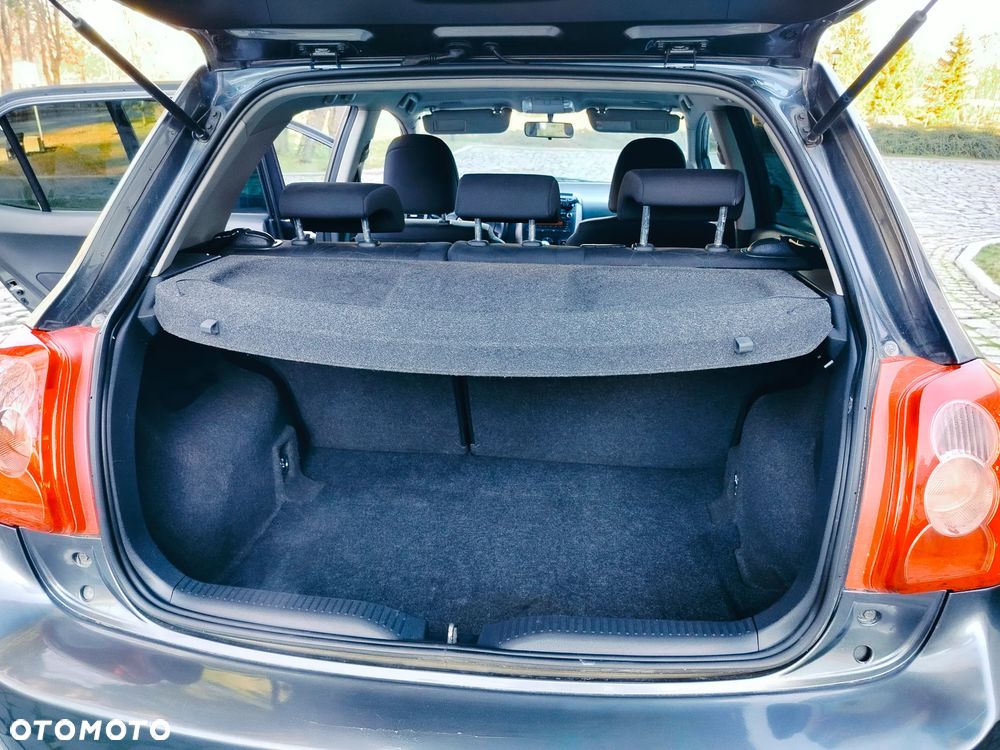 Toyota Auris - 17