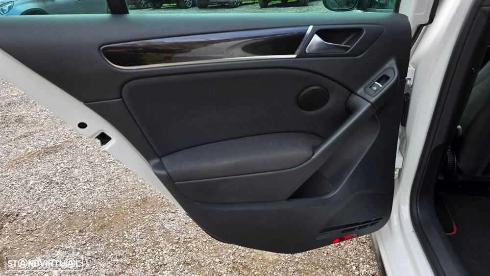 VW Golf 2.0 TSi GTI - 36