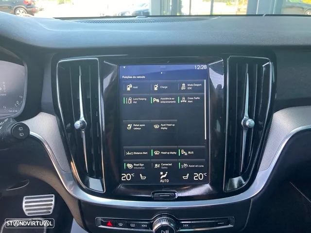 Volvo V60 2.0 T8 AWD TE R-Design - 27