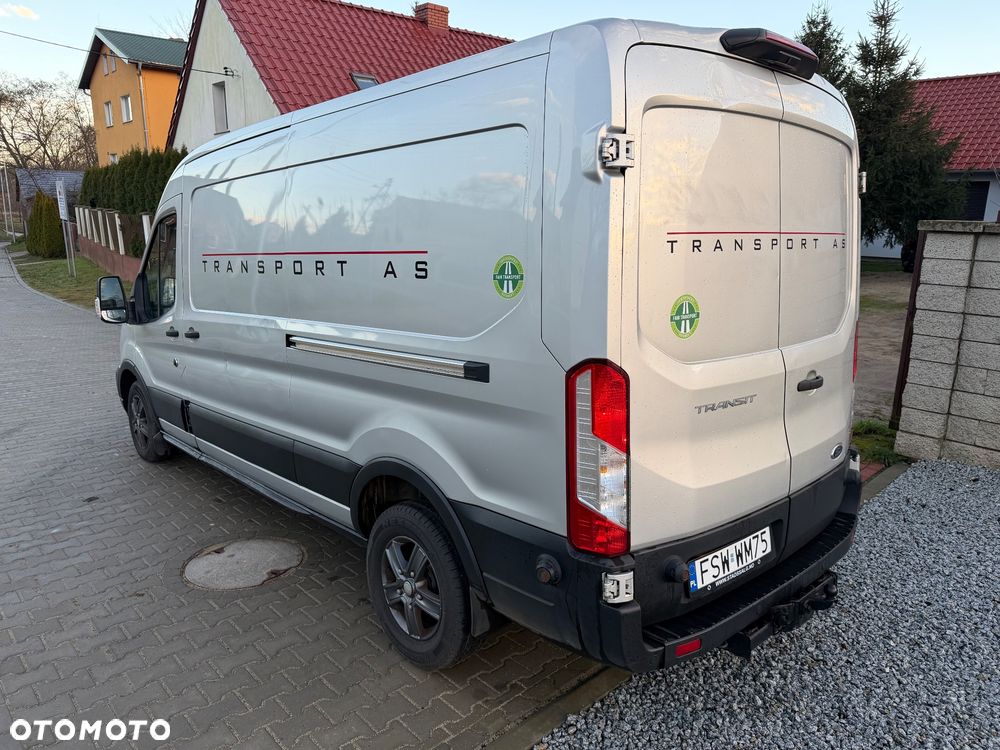 Ford Transit - 9