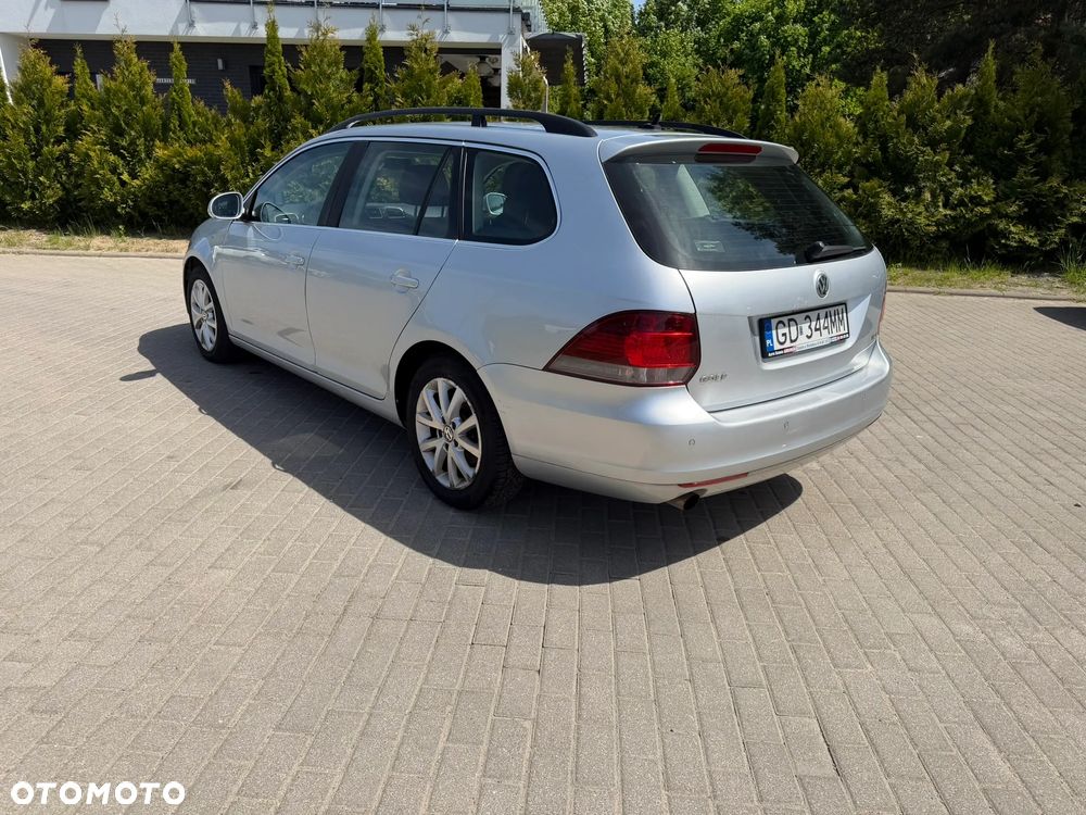 Volkswagen Golf 1.6 TDI Comfortline - 7