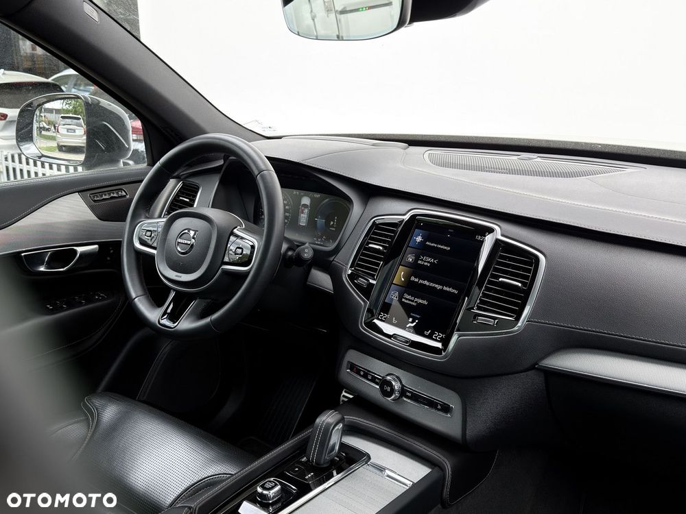 Volvo XC 90 - 19