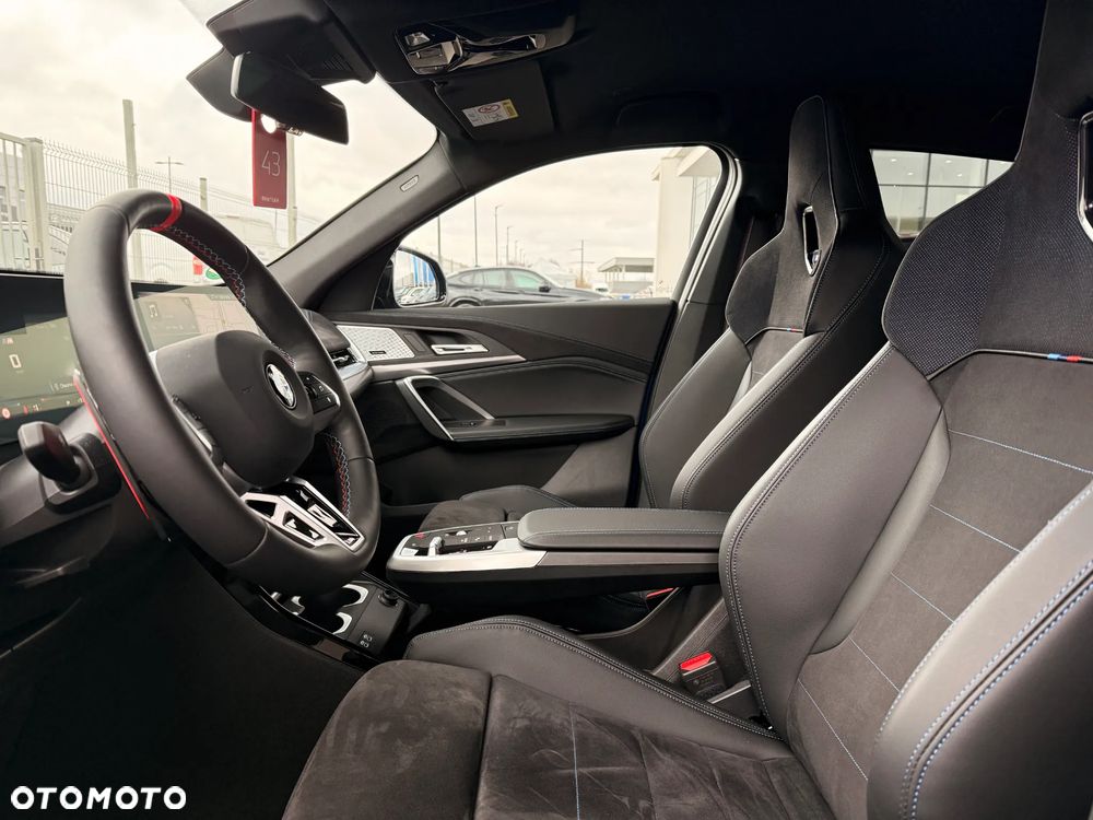 BMW X2 - 26
