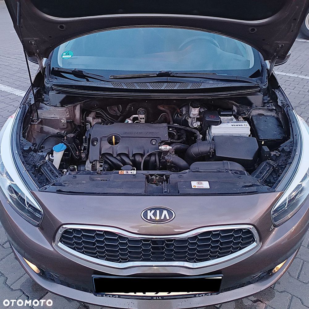 Kia Ceed 1.4 CVVT Attract - 24