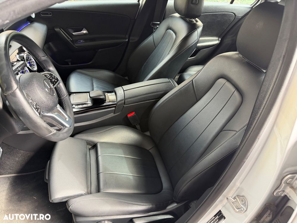 Mercedes-Benz A 180 Sedan 7G-DCT - 17