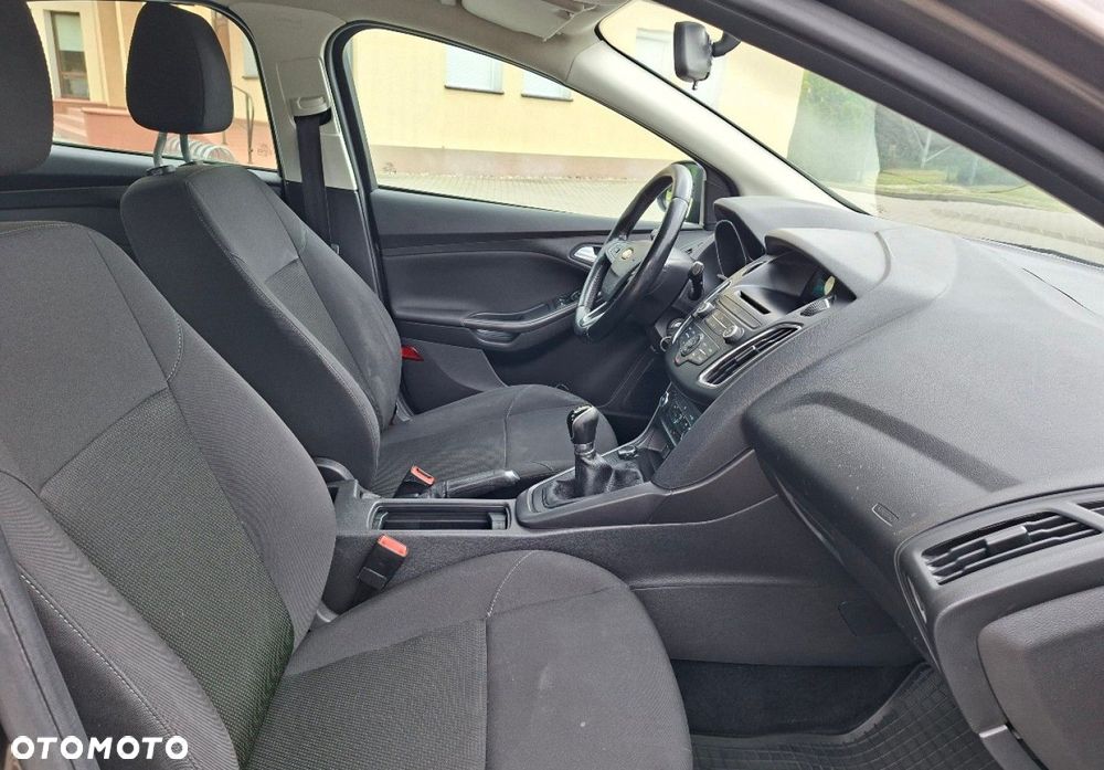 Ford Focus - 14