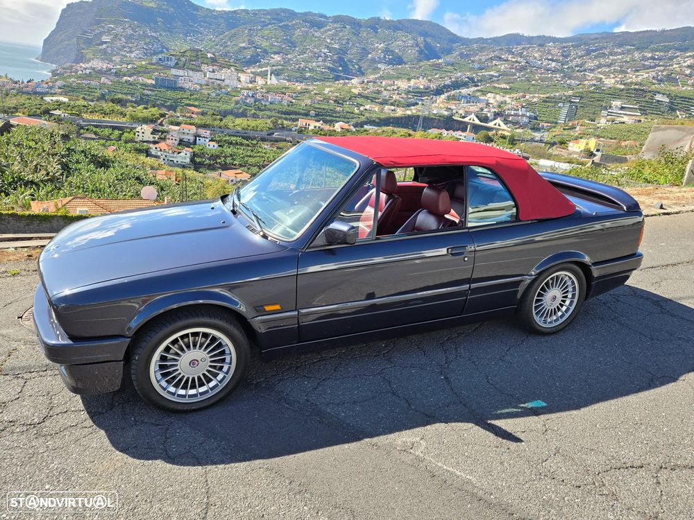 BMW 325 i Cabriolet - 11