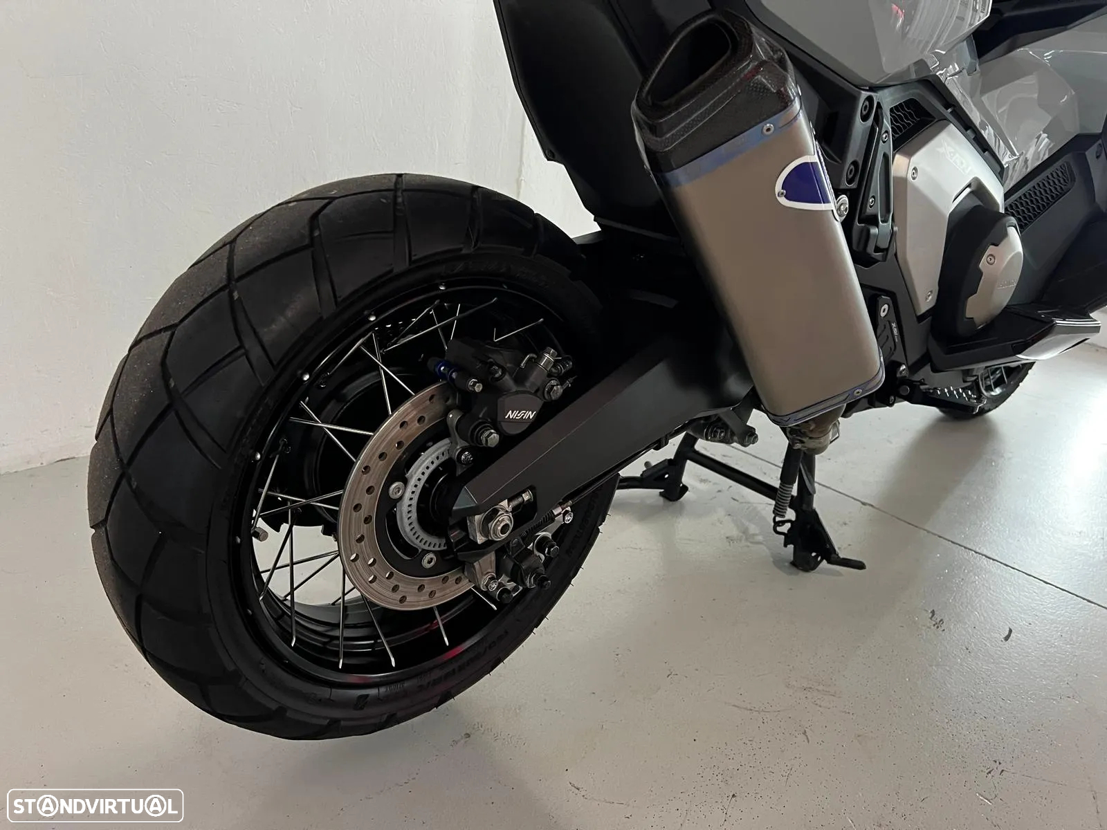 Honda X-ADV 750 - 14