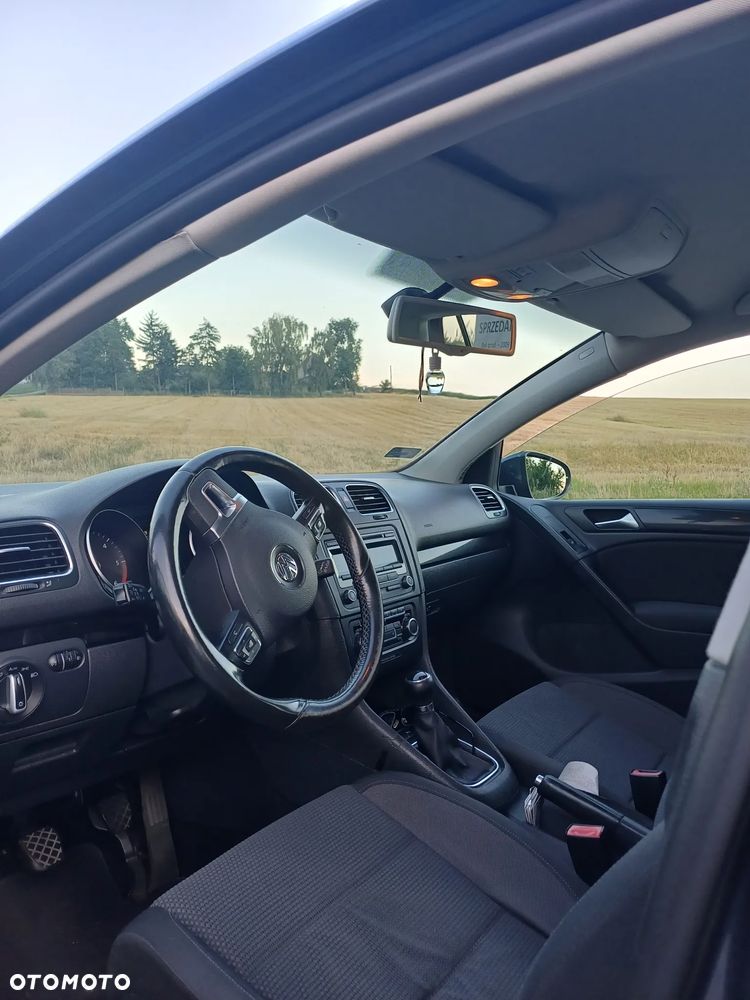 Volkswagen Golf 2.0 TDI DPF Comfortline - 6