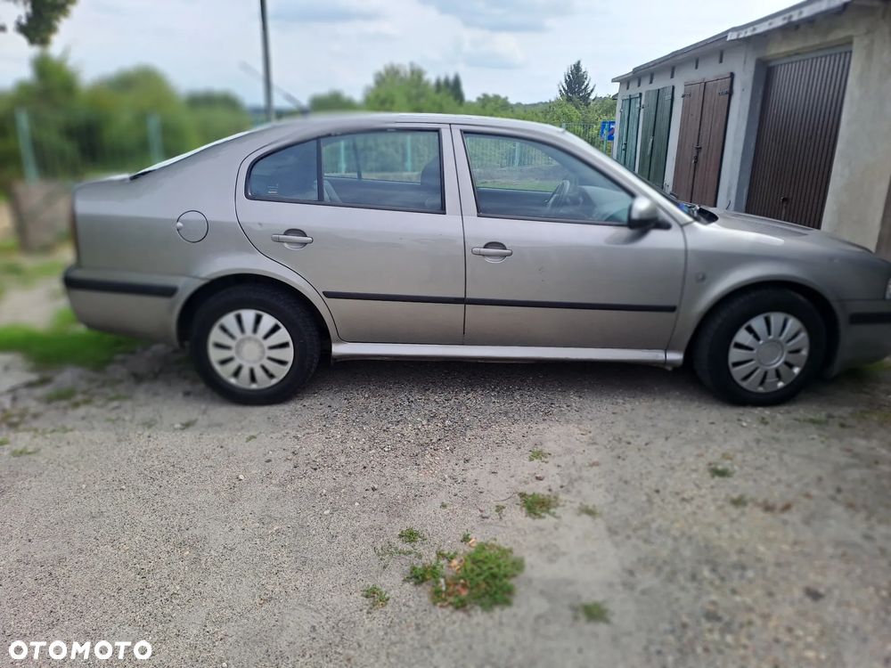 Skoda Octavia 1.9 TDI Tour - 14
