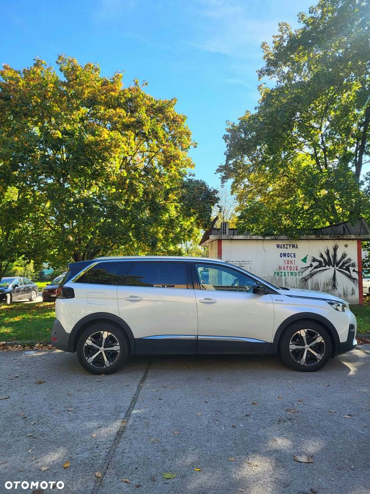 Peugeot 5008 - 4