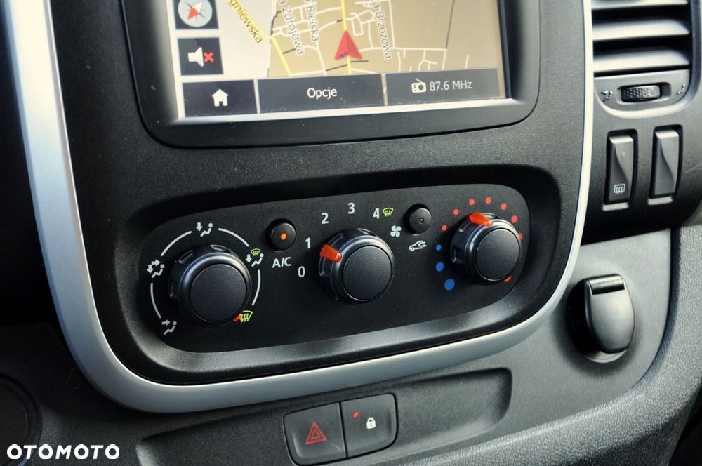 Renault Trafic - 30