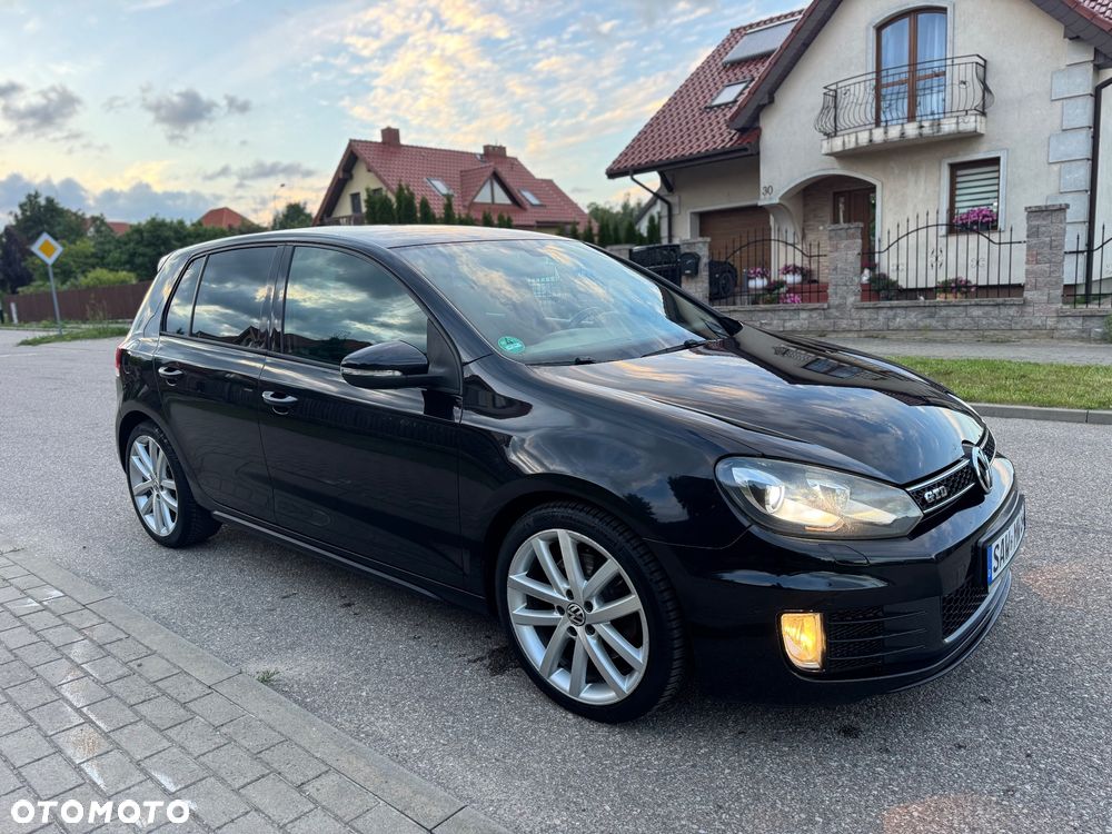 Volkswagen Golf 2.0 TDI DPF DSG GTD - 3